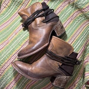 FreeBird Boot Steve Madden booties - all leather - tie up distressed 8 *read‎